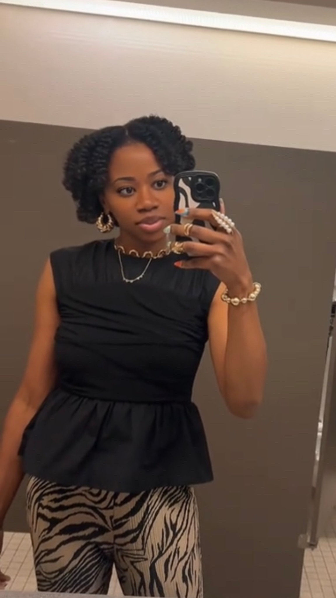 Cool girl office looks #tallgirlfashion #workoutfits

#LTKSeasonal #LTKStyleTip #LTKWorkwear