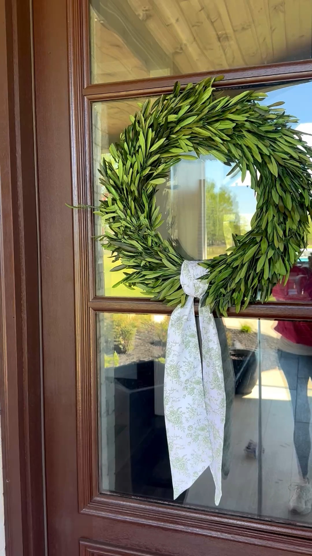 Cute front porch option for spring! Change out the sash for any time of year! 



#LTKSeasonal #LTKHome #LTKWedding
