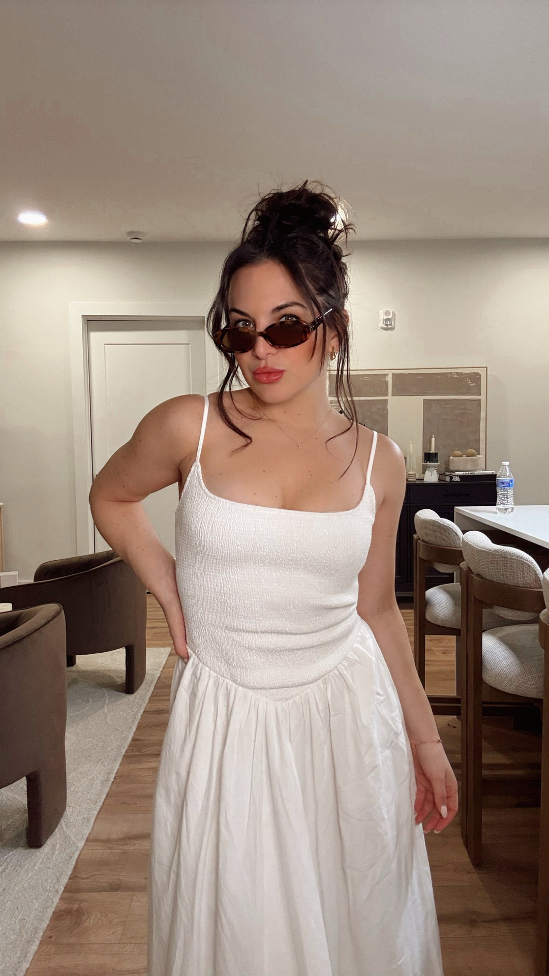 Use code carluccio_12 for 12% off site wide on the Commense website babes! 💗🫶🏻