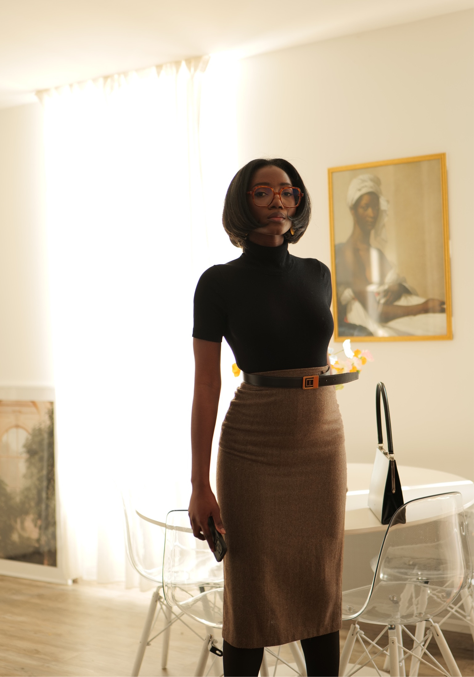 Pencil skirt obsession 

It was bought 3 years ago so the links are no more available here are some similar items 🤎