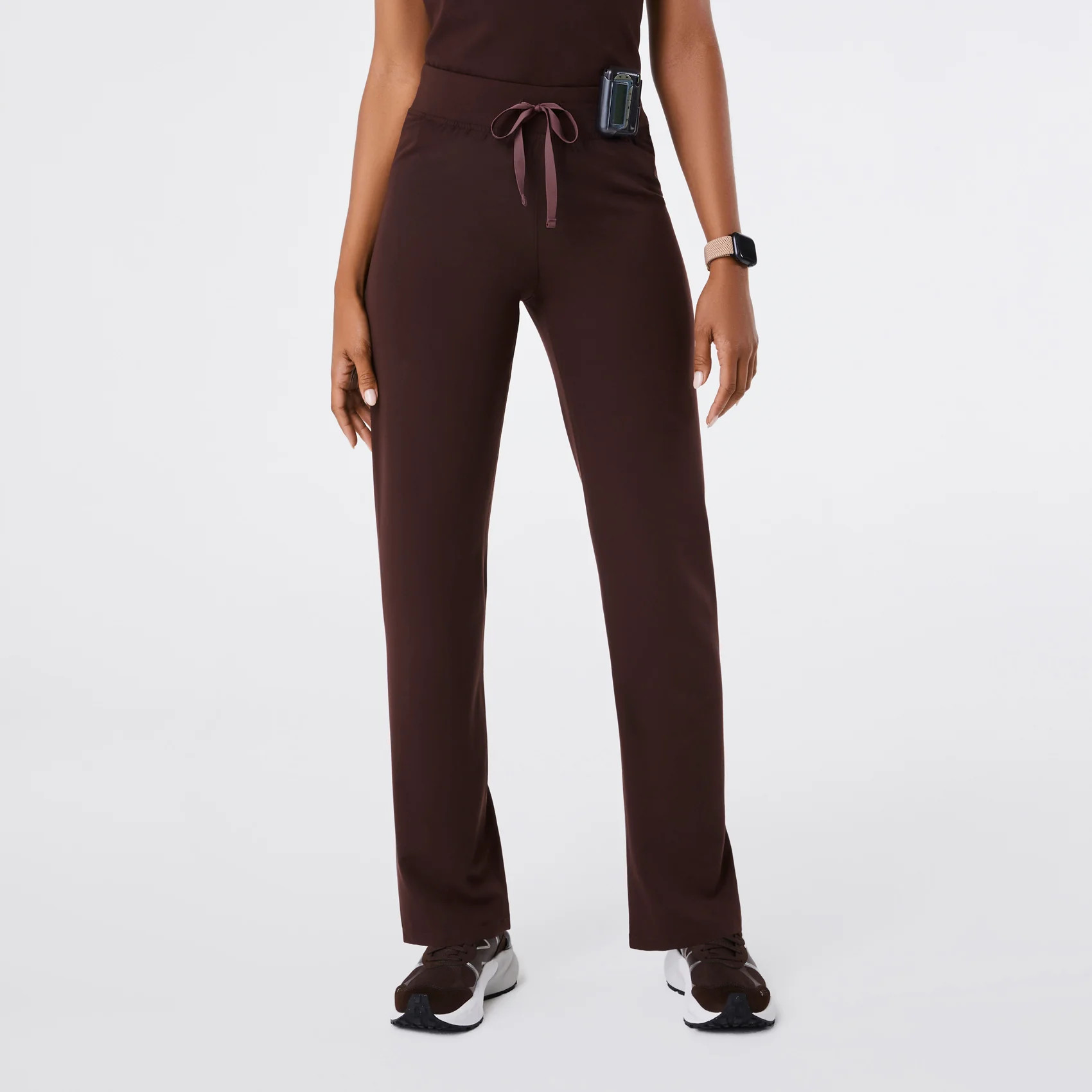 Women’s High Waisted Livingston Scrub Pants™ - Espresso · FIGS | FIGS