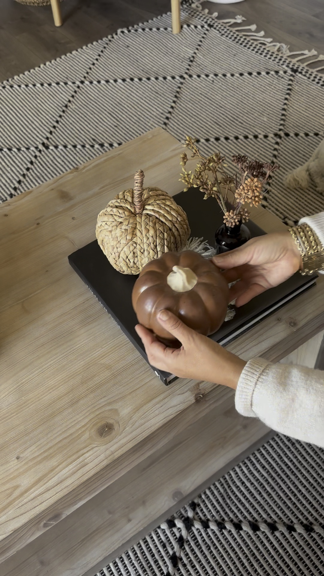 Decorate my house for fall with me (part 1)! Stay tuned for part 2 🍁

#LTKSeasonal #LTKhome #LTKHoliday