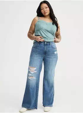 High-Rise Baggy Wide-Leg Jean | Torrid (US & Canada)