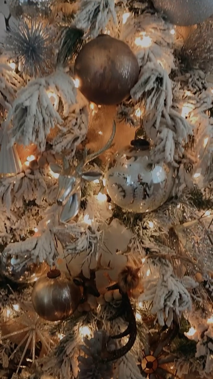 Ornaments linked 🤍

#LTKhome #LTKSeasonal #LTKHoliday