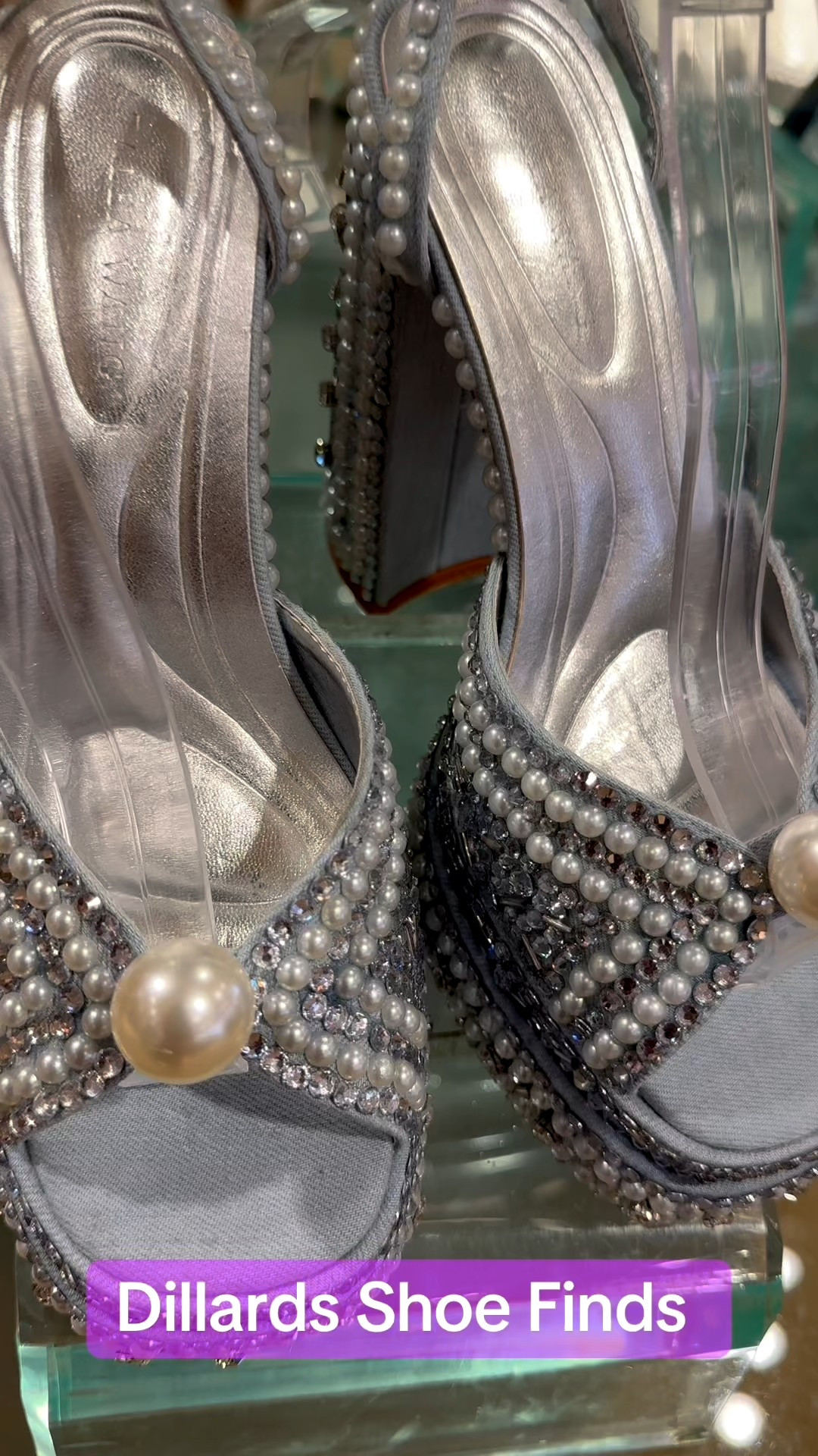 ✨Found These Beauties at Dillard’s✨
When comfort meets class — you get these shoes! 💕

They’re cozy enough for all-day wear, chic enough to turn heads, and versatile enough to take you from brunch to boardroom without missing a beat.

Trust me, your feet will thank you later. 😉

👠 Comfortable.
💃 Stylish.
👜 Effortlessly wearable.

Because when the shoe fits this good, you wear it everywhere. Click this link to view the selections: https://liketk.it/5qUAQ

#DillardsFinds #ShoeGoals #OOTD #FashionFind #StyleWithKey


#LTKTall #LTKShoeCrush #LTKBump