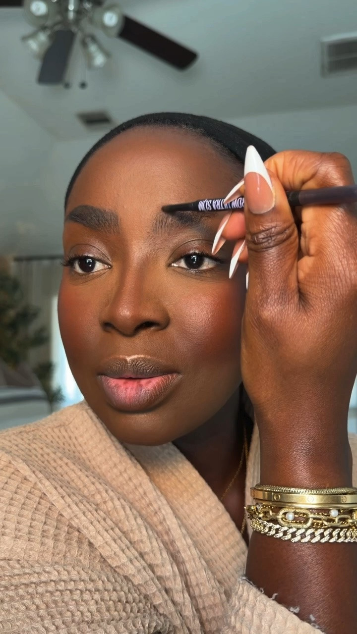 Part 10: Doin the eyebrows that some of y’all hate. Haha, love it or hate it, I love them!  #grwm #makeup #makeuptutorial