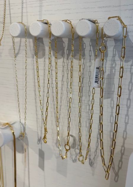 Gorjana jewelry favorites / dainty gold jewelry / paper clip necklace / paperclip chain necklace / gold necklace / jewelry gifts

#LTKHoliday #LTKfindsunder100 #LTKGiftGuide