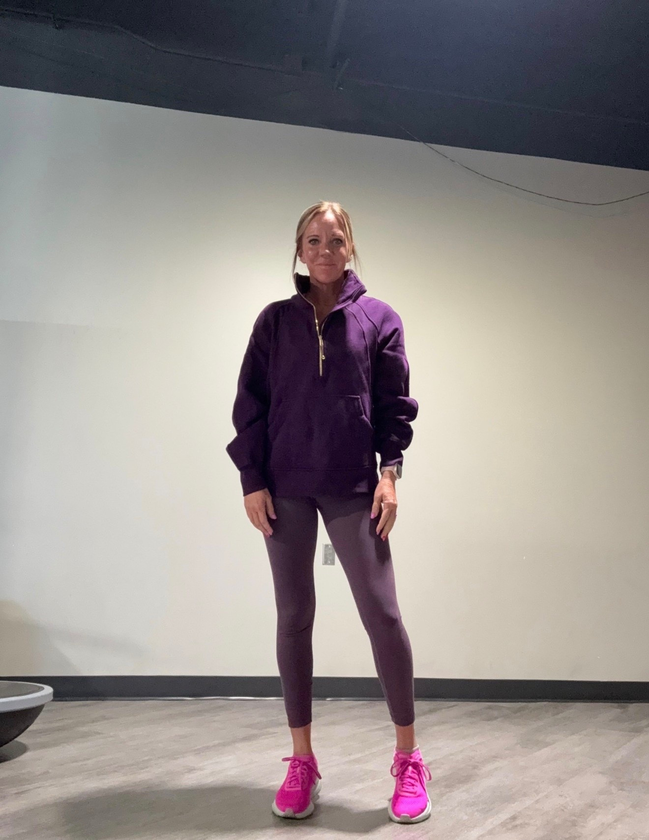 Throw-on-and-go but still put together 🙌
This is one of those outfits that works for workouts, errands, or just a busy day — comfy but elevated.
#ltkathleisure #casualstyle #momuniform #everydaywear #leggingslook #cozystyle #fallathleisure #simpleoutfit #momfashion #ltkfit


#LTKActive #LTKootd #LTKfitnessgoals
