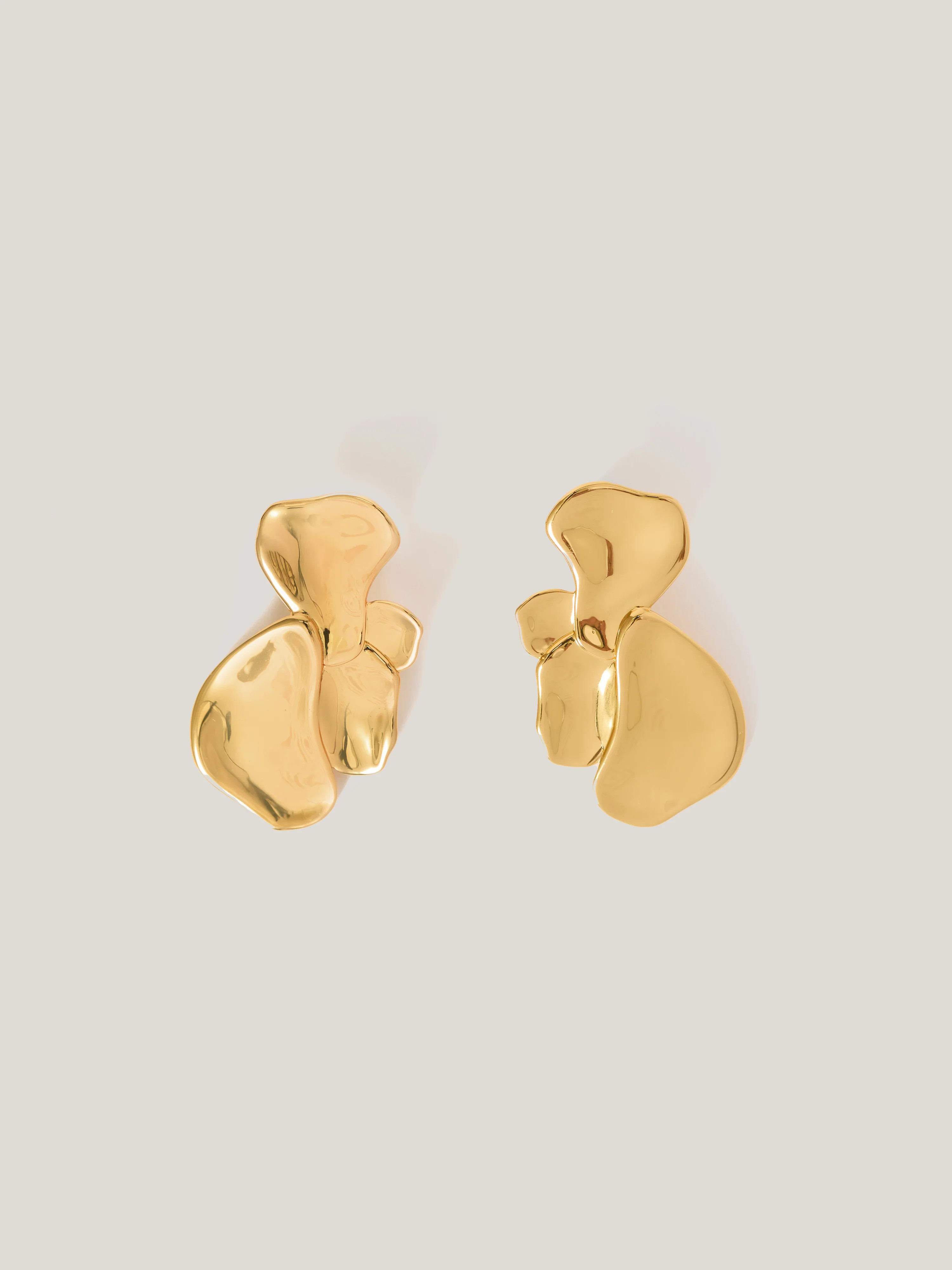 Deconstructed Petals Earring | Gold | Jigsaw (UK)