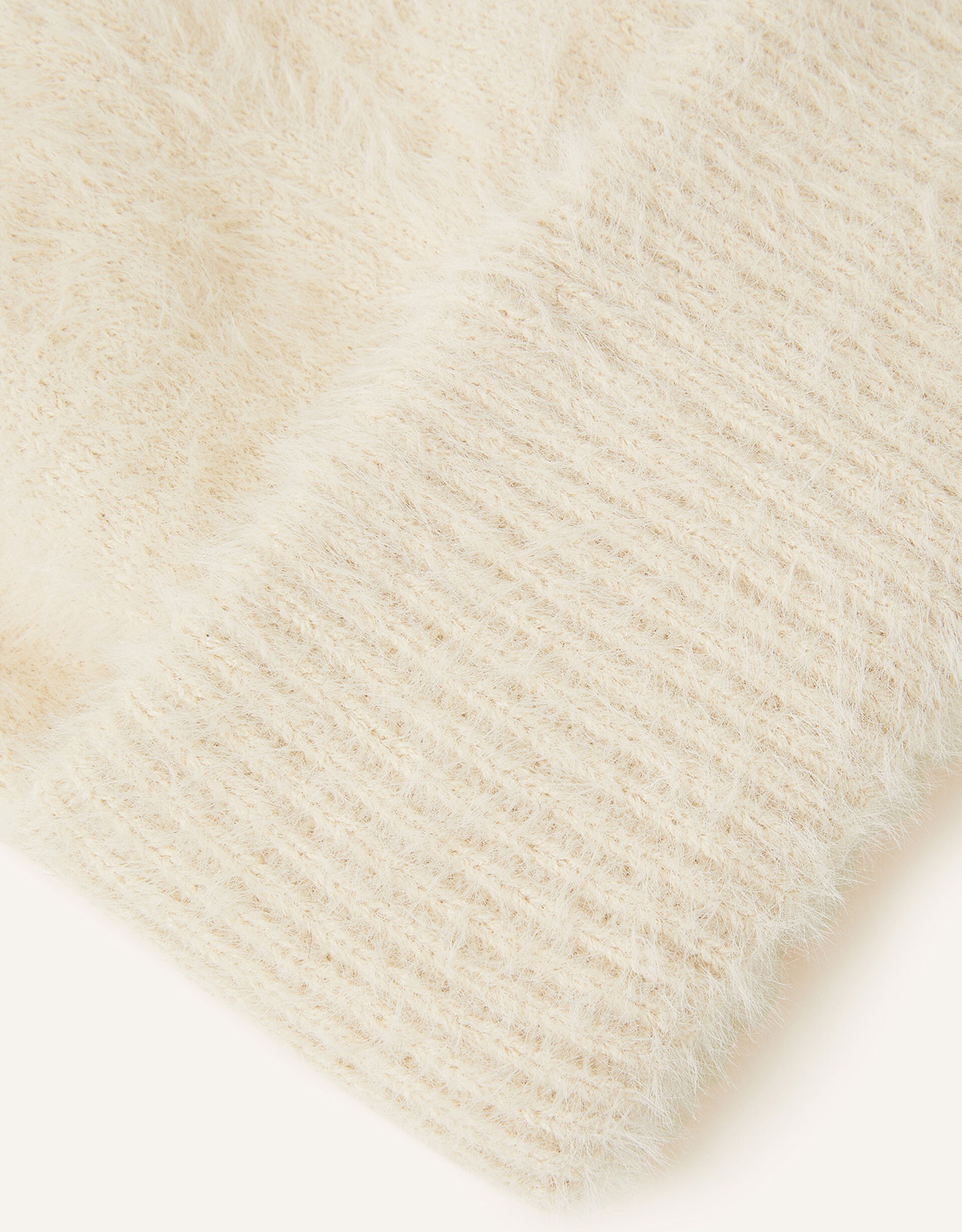 Fluffy Beanie  Natural | Accessorize (Global)