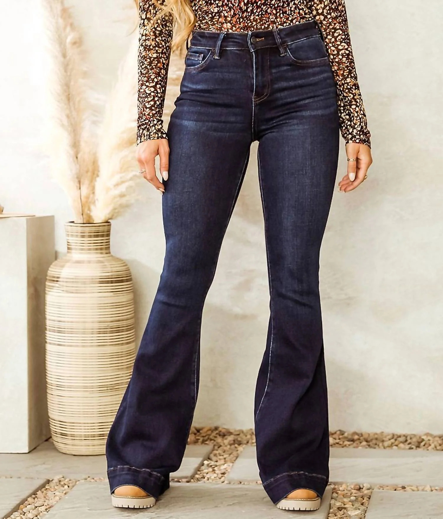 High Rise Flare Stretch Jean In Dark | Shop Simon