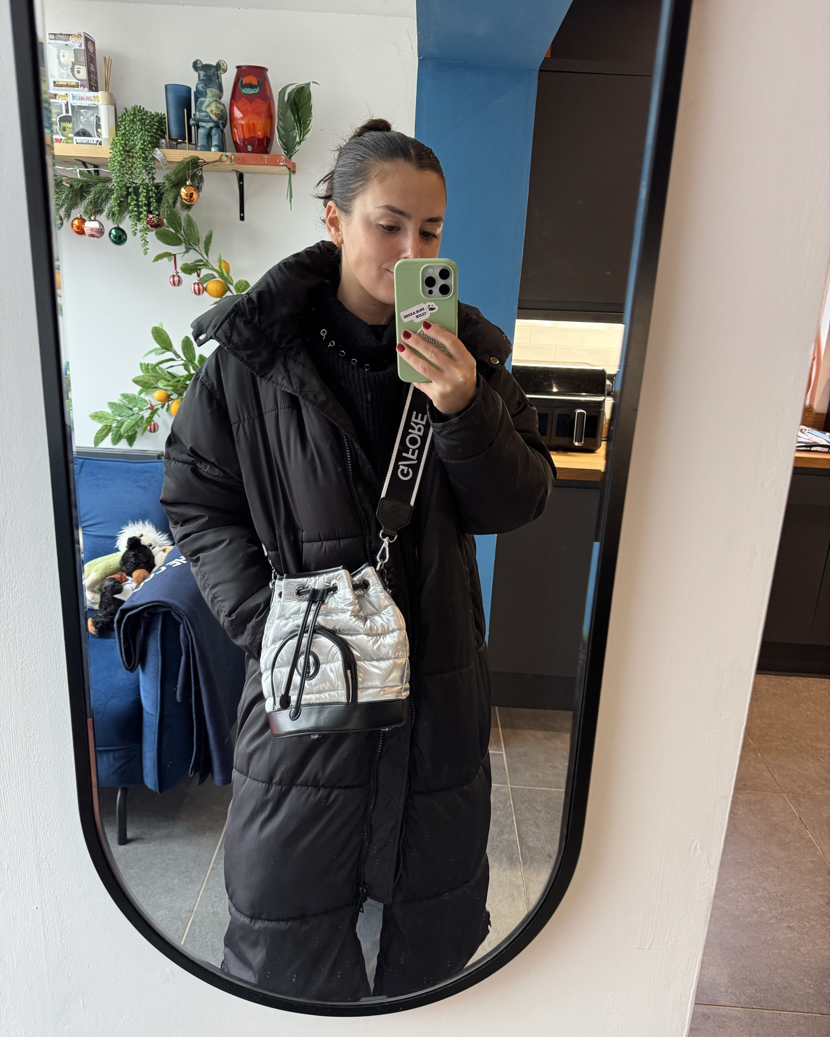 New Gfore bag 😮

#LTKtravel #LTKuk #LTKluxury