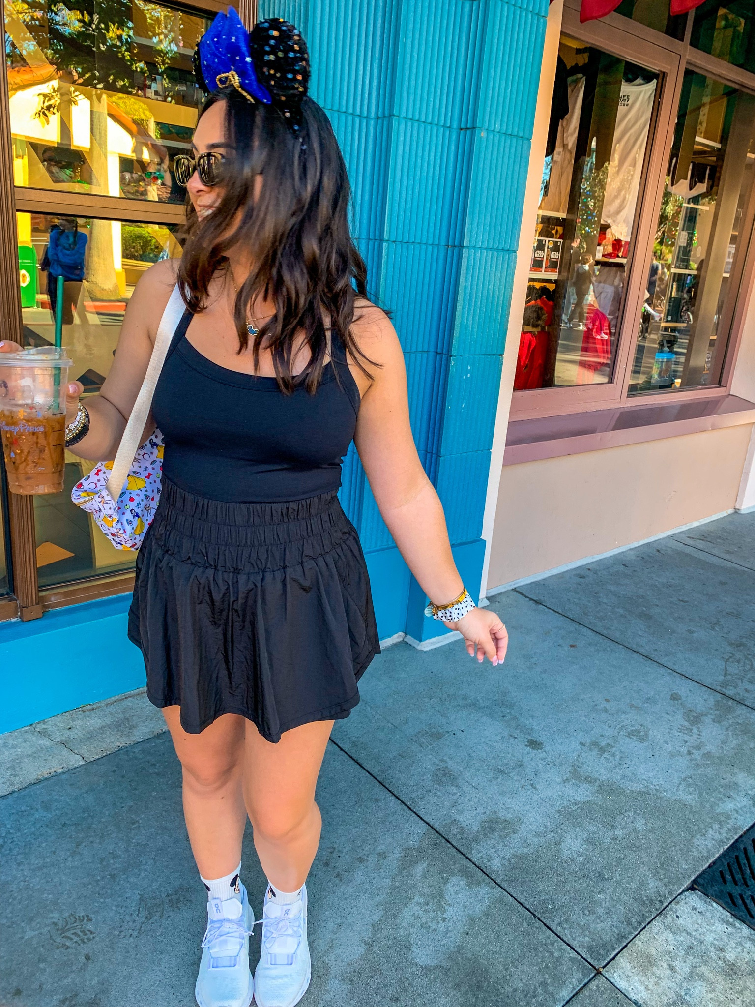 my favorite romper to wear in the parks!!!🫶🏻✨🎬💙

#LTKfindsunder100 #LTKstyletip #LTKtravel