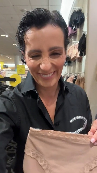 I LOVE these cotton undies 😎. I kid you not, the way it’s cut on the hip makes all the difference! There isn’t anything rolling or cutting, brilliant ;)

#LTKSaleAlert #LTKdayinmylife #LTKstorytime