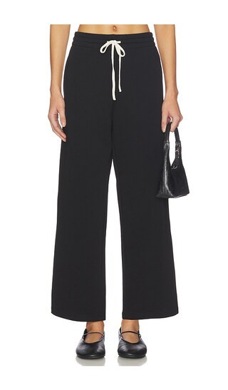 perfectwhitetee Claud Travel Track Pant in Black. - size S | Revolve Clothing (Global)