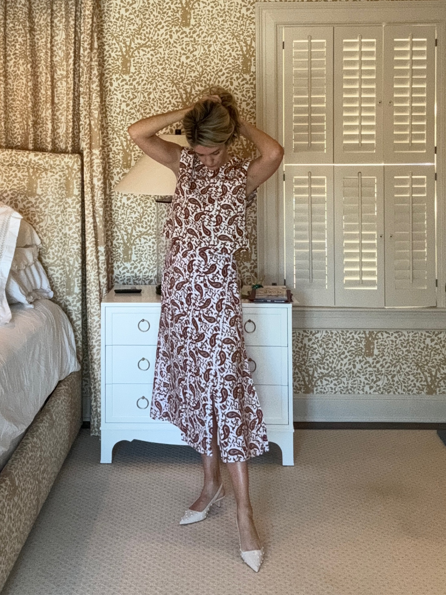 The perfect set for fall 

#LTKSeasonal #LTKParties #LTKOver40