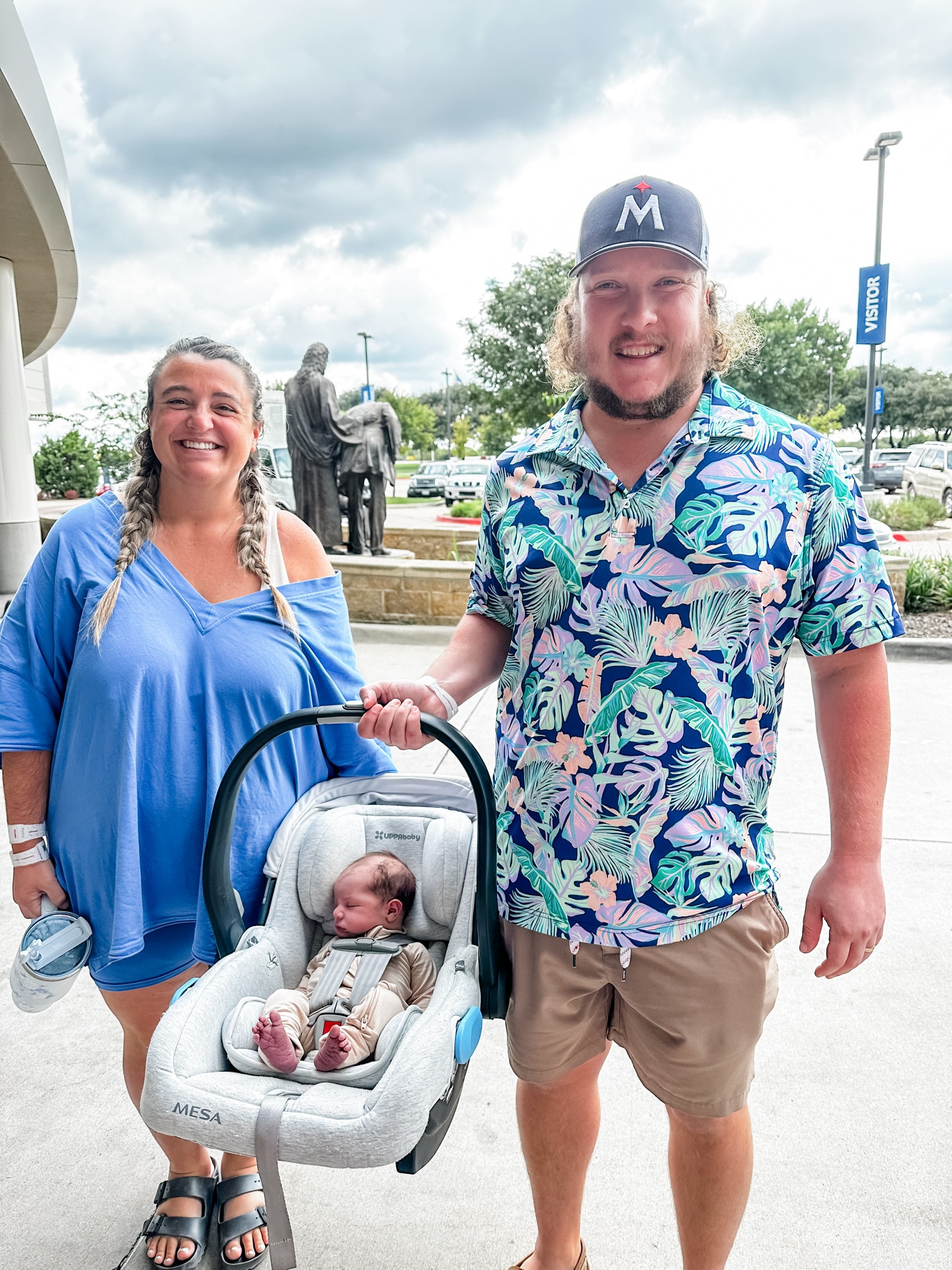 Hospital coming home outfit with Beaux🩵

#LTKStyleTip #LTKBump #LTKBaby