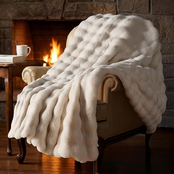Luxury Ultra Soft Faux Fur Throw Blanket, 50x60 Inches Fluffy Plush Thick Bubble Blanket for Couc... | Amazon (US)