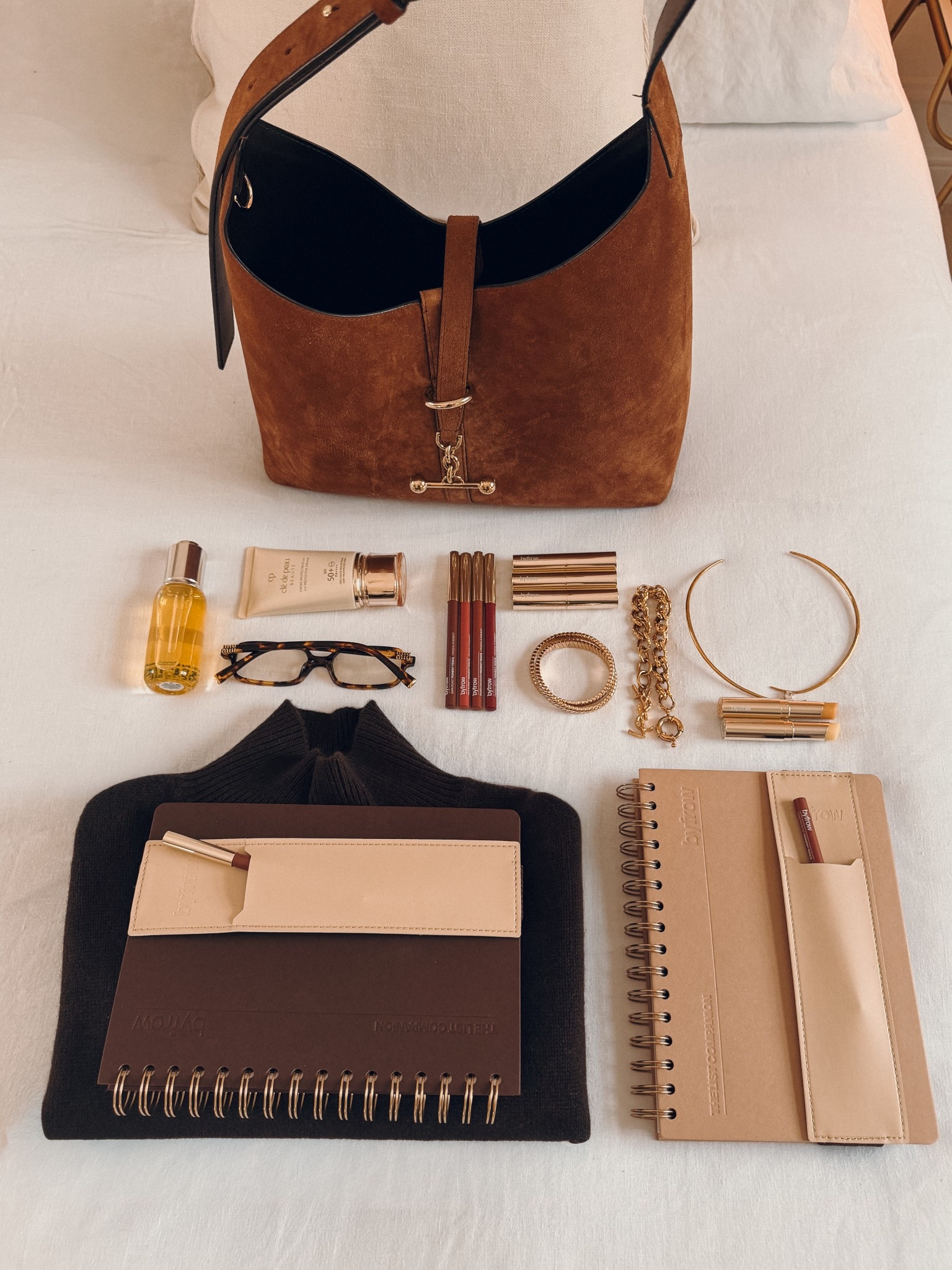 All the essentials 

#LTKhome #LTKeurope #LTKluxury