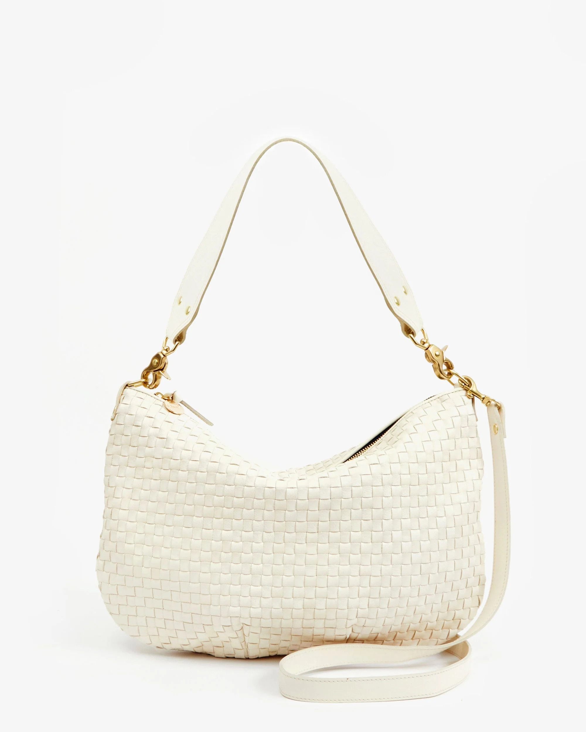 Moyen Messenger | Clare V.