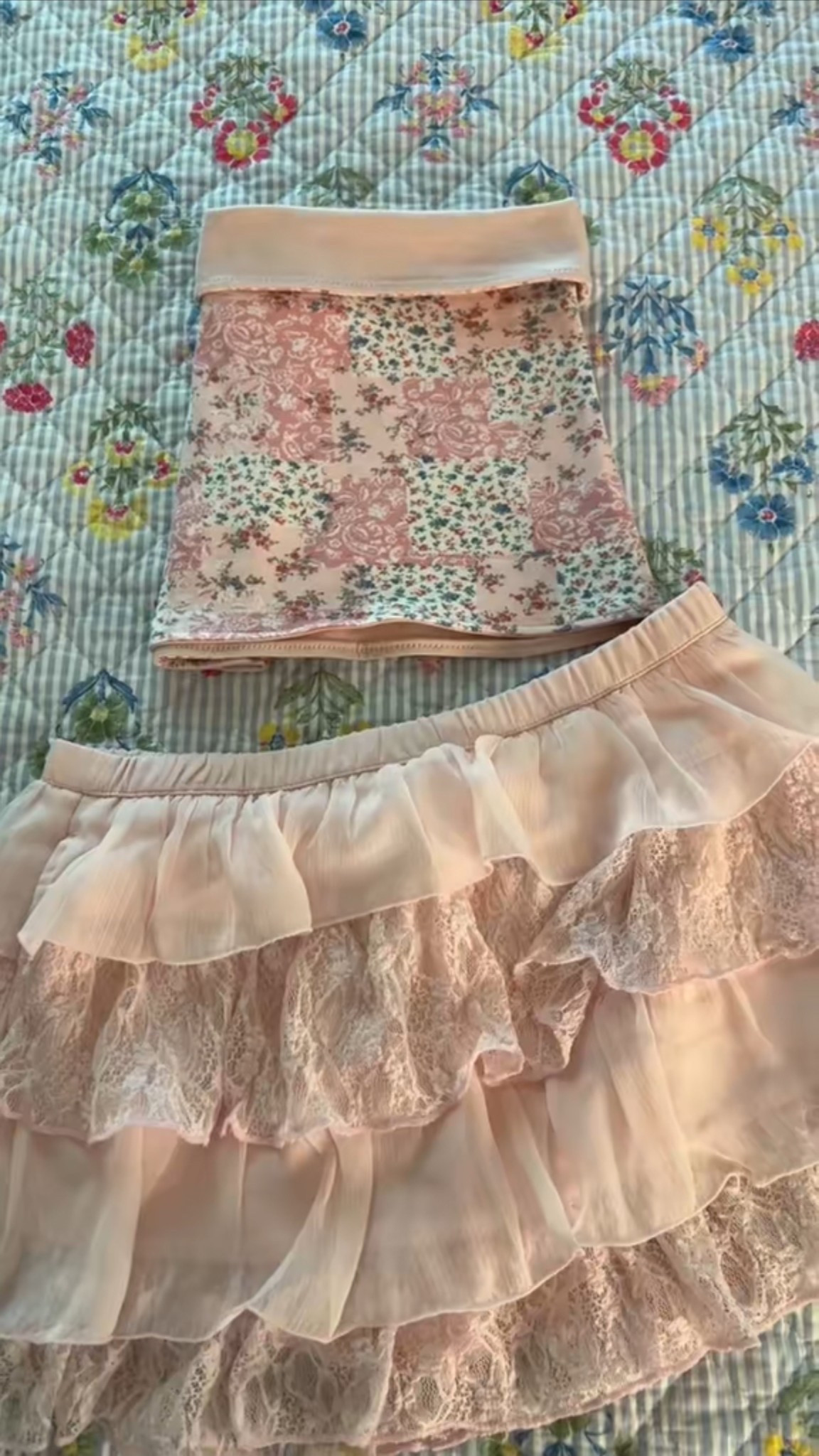 OOTD: Tea party🫶🏻

#LTKParties #LTKStyleTip #LTKPetite