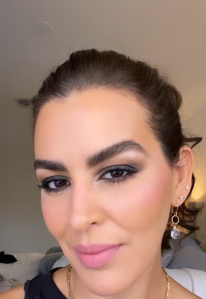 Easy Smokey eyes makeup! Adding all products I used! 
1.I’m using Milani concealer as eyeshadow base, in color 125 light natural.
2. Clinique loose power in 03 transparency.
3. Black eye shadow from the Natural lust Too faced palette. Adding a similar one in case it sells out. 
4. Brown eyeshadow from same palette.
5. Clinique 09 intense ebony eye pencil.
6. Clinique lash building primer.
7. Clinique chubby stick mascara in jumbo jet.
8. Chubby stick sculpting highlight.



#LTKbeauty #LTKSeasonal #LTKsalealert