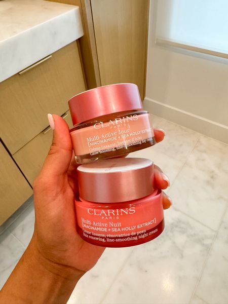 The new Clarins Multi Active Creams have been a go to lately! I love how hydrating the formula is without feeling heavy on the skin. Packed with key natural ingredients & it targets fine lines and signs of aging, it makes the perfect moisturizer for this season! @clarinsusa @sephora #ad

#LTKBeauty #LTKOver40