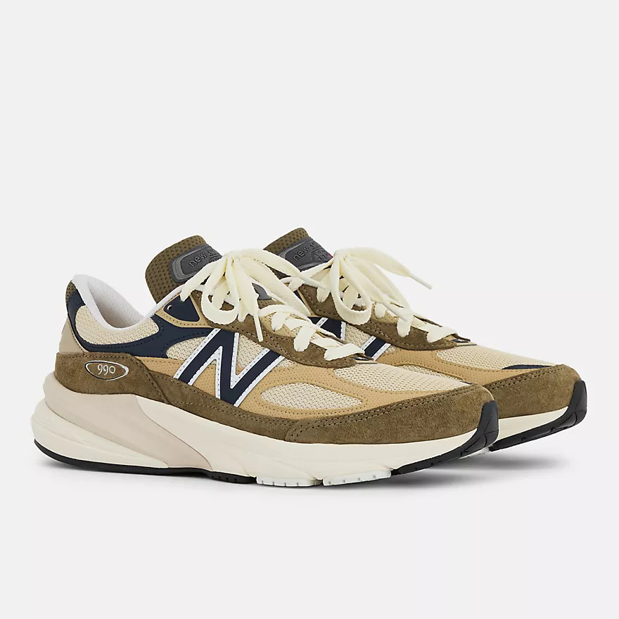 Made in USA 990v6 | New Balance Athletics, Inc.