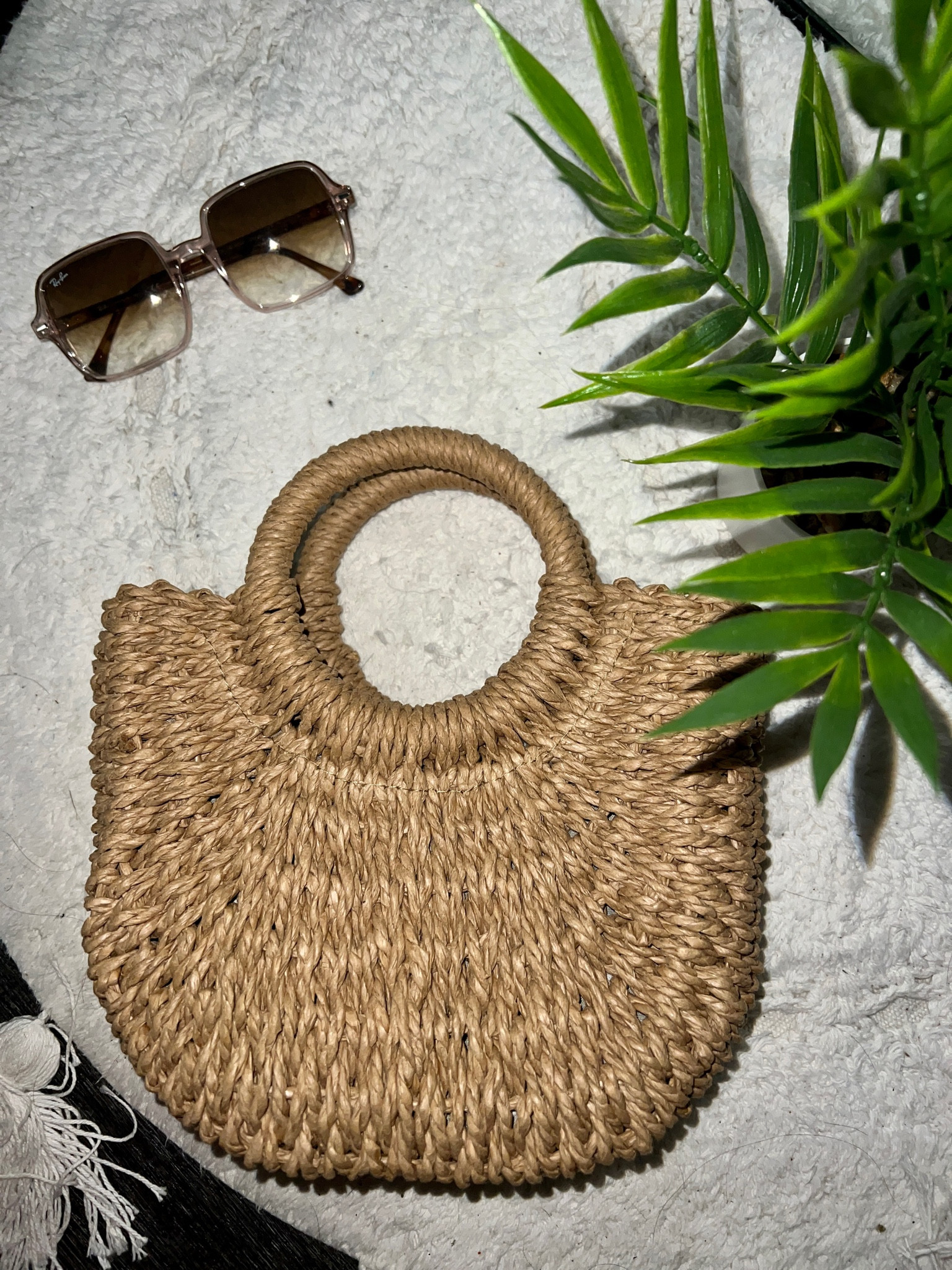 I’ve gotten so many compliments on this purse 🫶🏼 it also comes with a long strap to make it a crossbody | summer | summer purse | straw purse | vacation | beach | purse | bag | 

#LTKitbag #LTKSeasonal #LTKFind