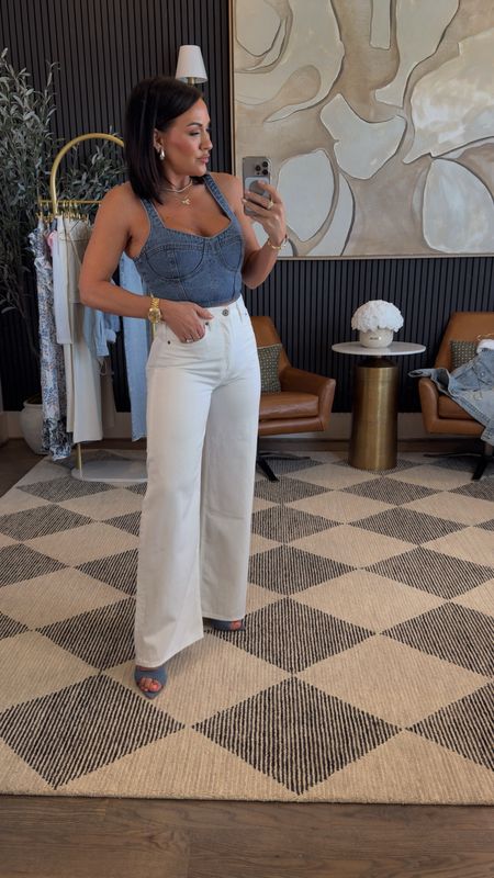 The perfect outfit! 

Use code: LEXIESAVE25 to save on Vici! 

In a small in the top and 25 regular in jeans! 

I’m 5’2, 130 lbs, 34 DD, 25 in waist 

#LTKover40 #LTKstyletip #LTKfindsunder100