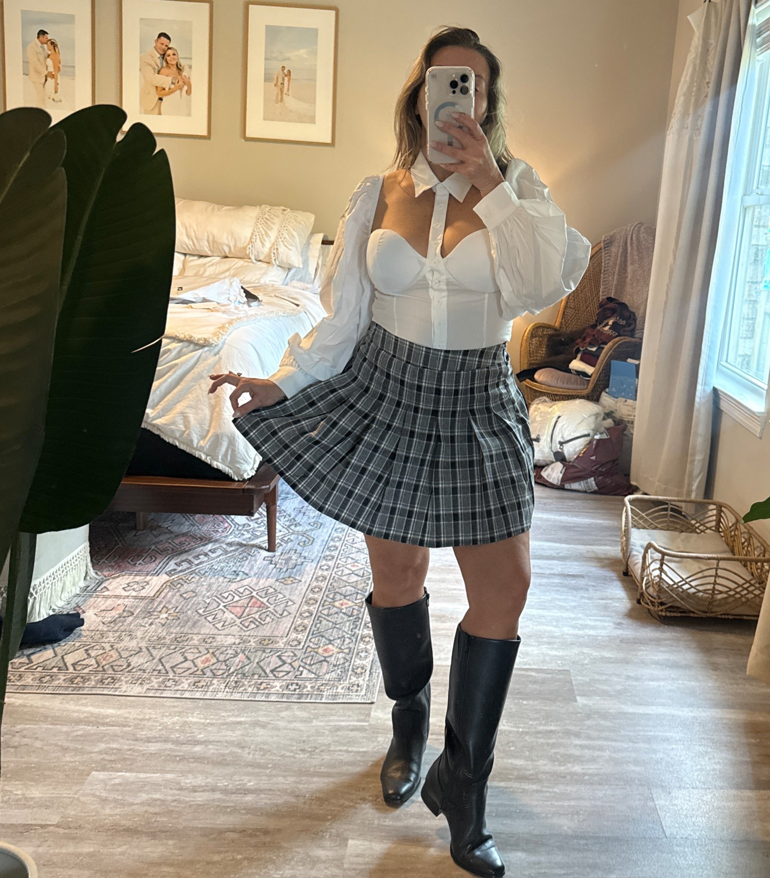 The cutest plaid skirt to show up and support Hannah Berner at her comedy show this month! 

#LTKootd #LTKPetite #LTKOver40