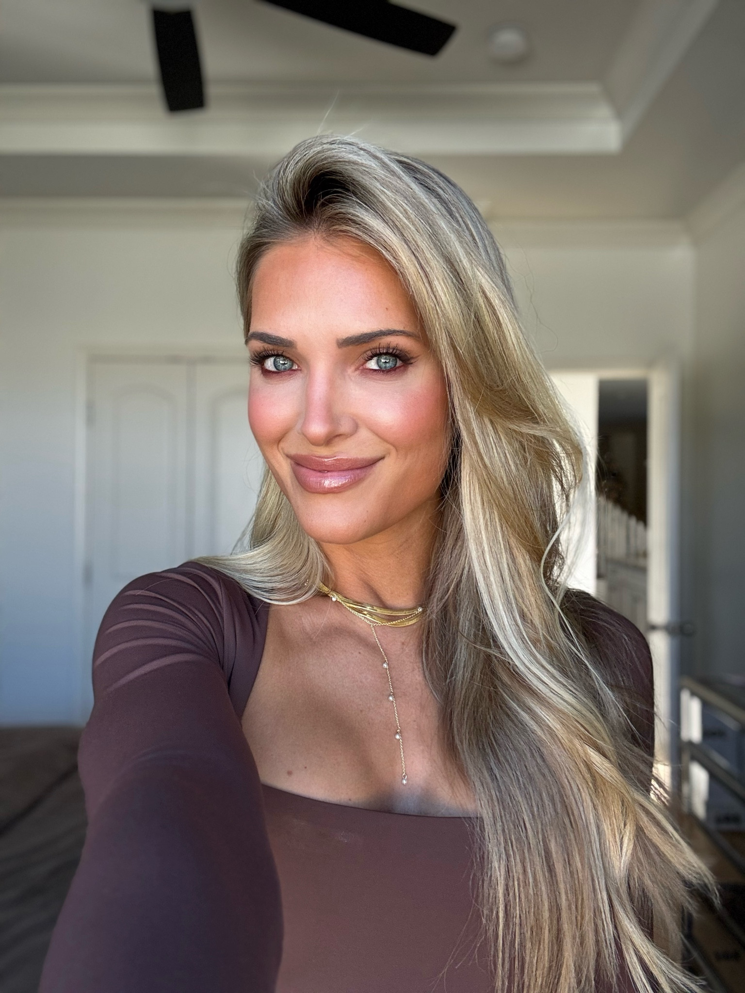 Effortless Holiday Glam✨🤎

Lipstick shade “slip”
Eyeliner shade “terracotta”
Foundation shade “230”
Concelear shade “sandstone”
Contour shade “tiger eye” 
Lip liner shade “work of art”
Blush shade “Stockholm"#LTKHoliday

#LTKBeauty #LTKFindsUnder50