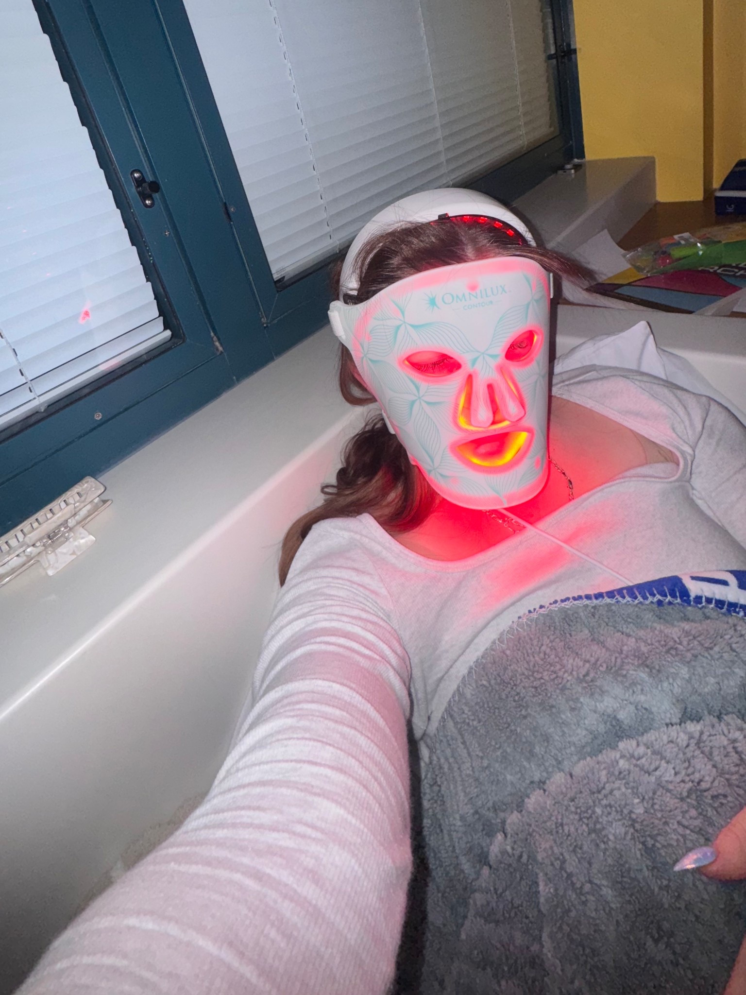 red light therapy devices❤️

#LTKBeauty #LTKmorningroutine #LTKselfcare