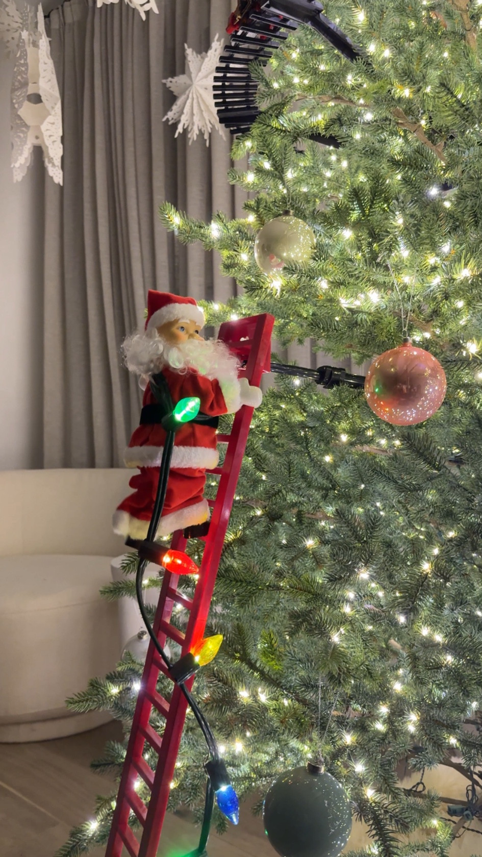 Christmas decor
Christmas Santa for tree


#LTKHoliday #LTKSaleAlert #LTKHome