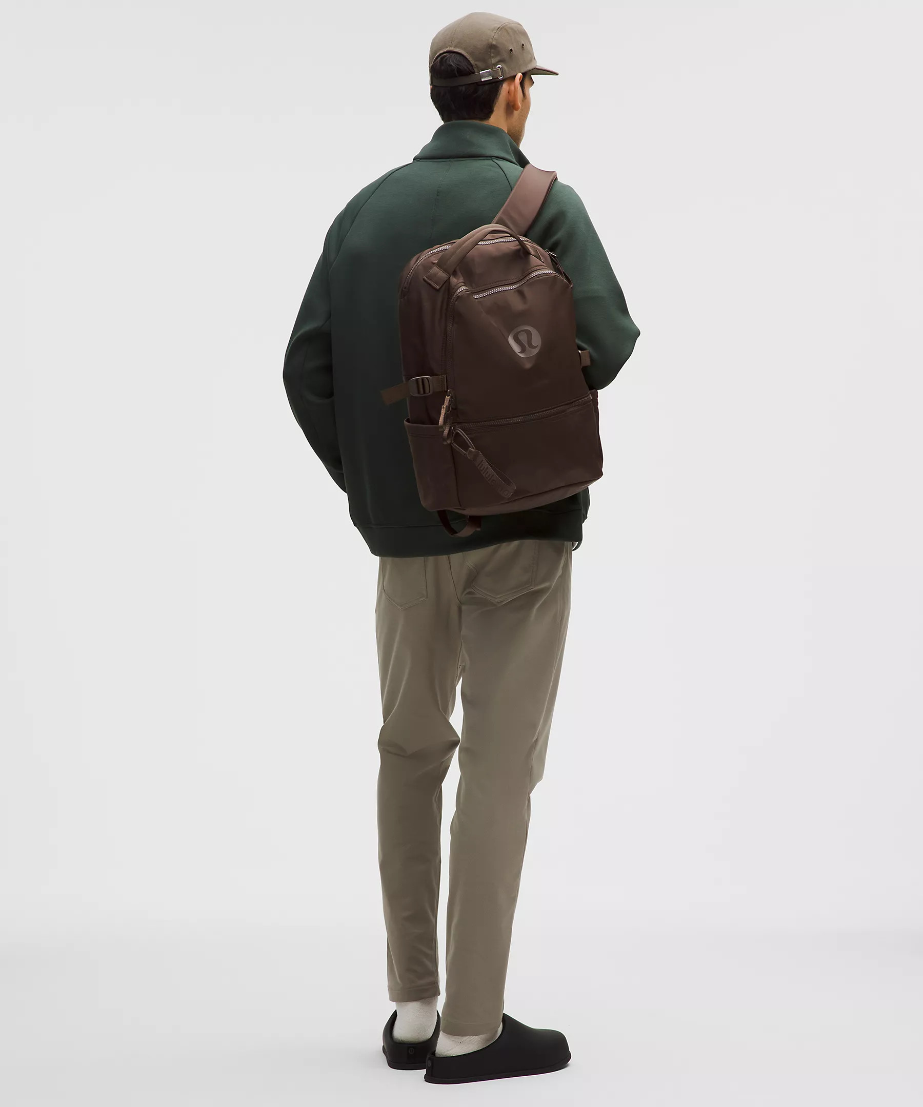 New Crew Backpack 22L | Lululemon (US)