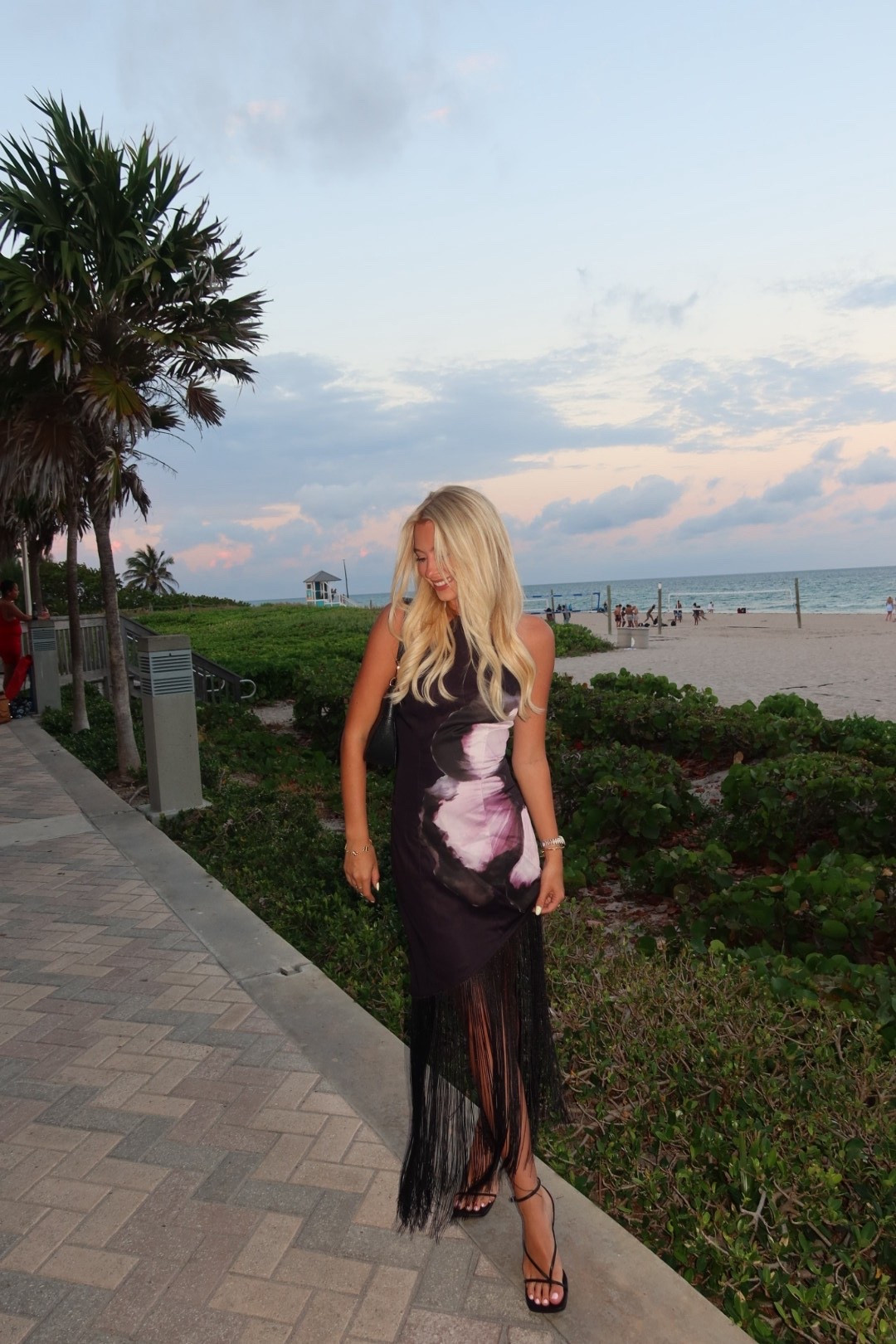 Perfect vacation dress! I got size xs

#LTKgrwm #LTKootd