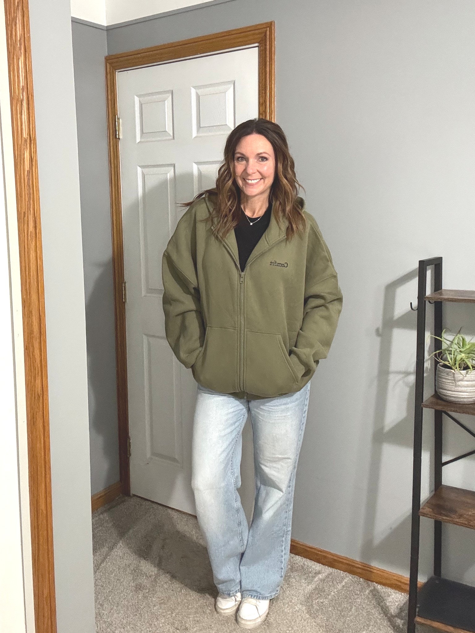 So comfortable and so soft! 😍

#LTKFindsUnder50 #LTKOver40 #LTKSaleAlert