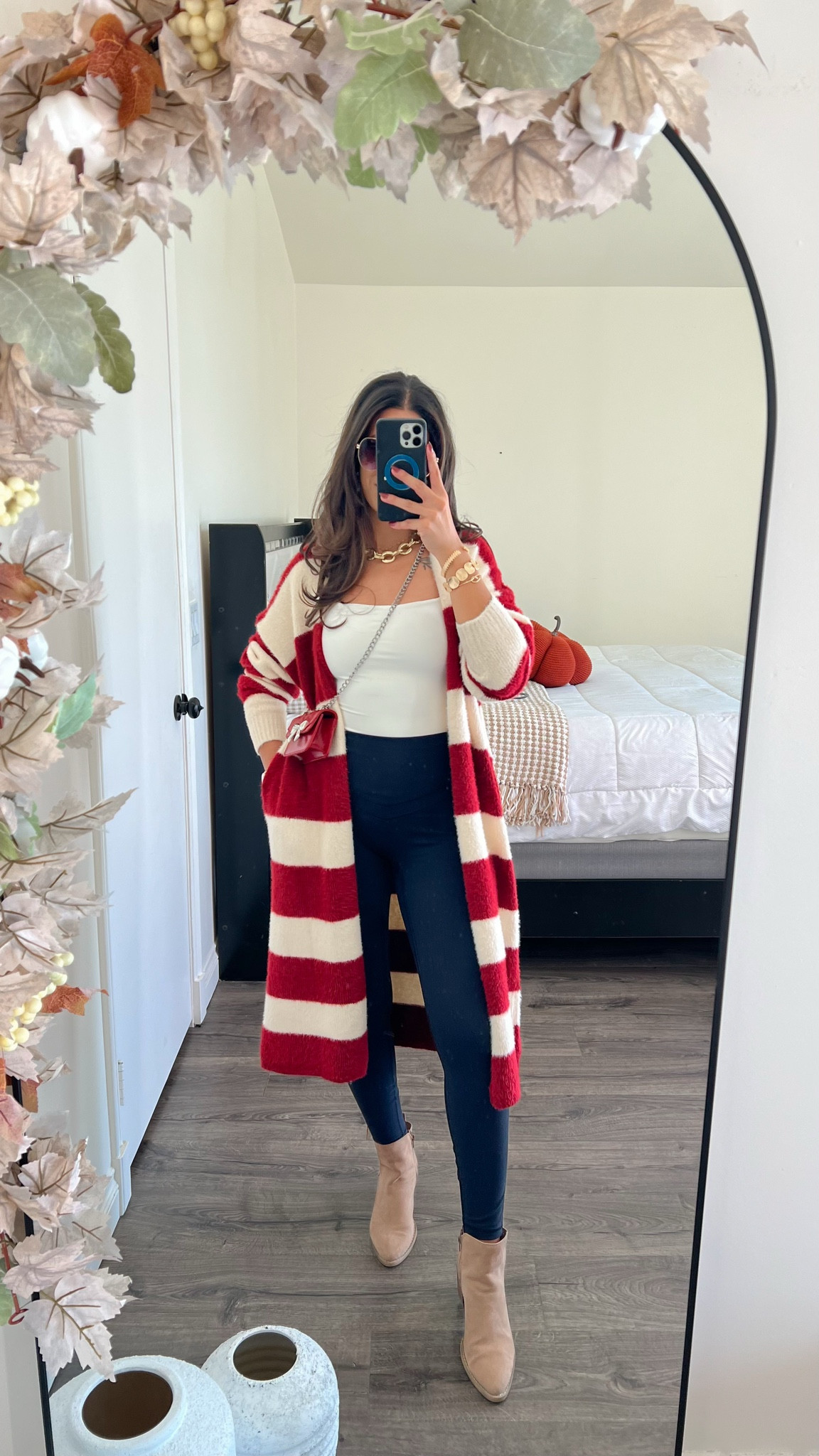 Casual chic Thanksgiving outfit idea with leggings. This is the softest cardigan.

#LTKFindsUnder50 #LTKStyleTip #LTKSeasonal