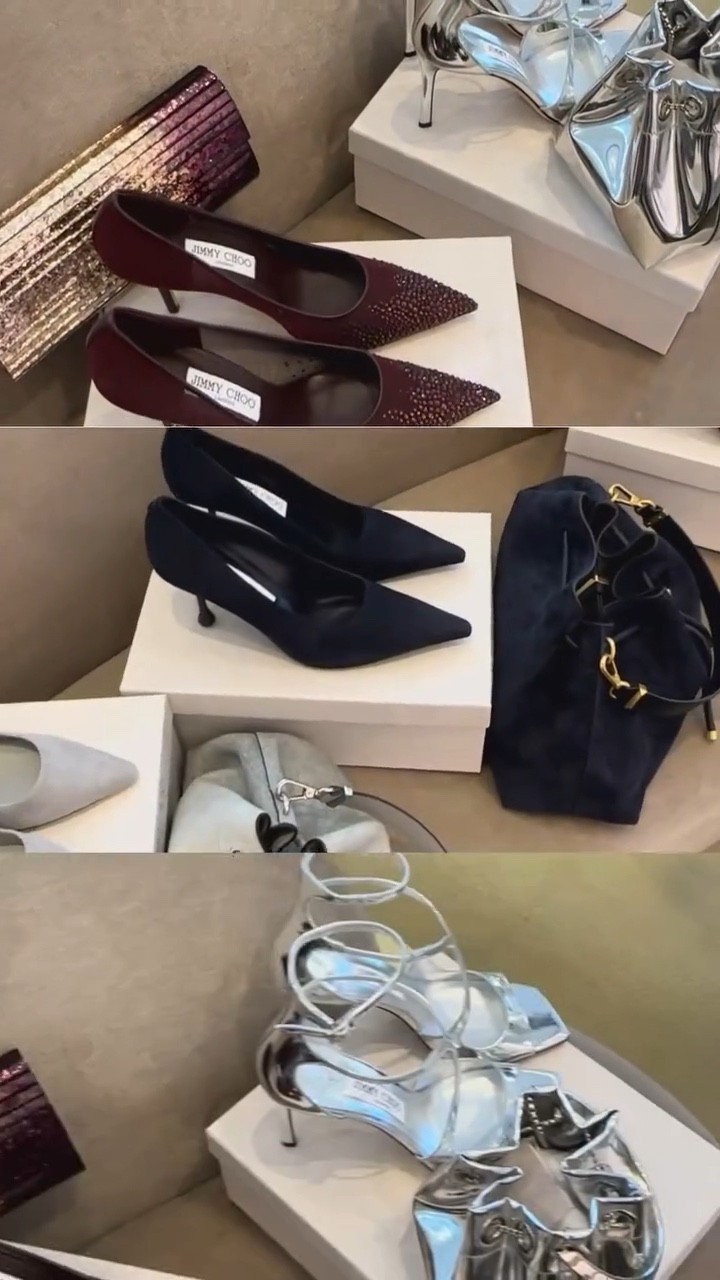 Strategic styling, even on a snowy day. 

At @jimmychoo Highland Park Village, @iliv_forstyle  curated key pieces for me.

The Romy 85 pump for that essential polish, and the Cinch Medium bag for sophisticated versatility. 

And the suede denim texture? To die for! These are true wardrobe winners!

Shop my selection on ShopMy. Link in bio. 👠

#JimmyChoo #HighlandParkVillage #PersonalStylist #Romy85 #CinchBag #StrategicStyle #ShopMy #RoxanneCarnePersonalStylist"