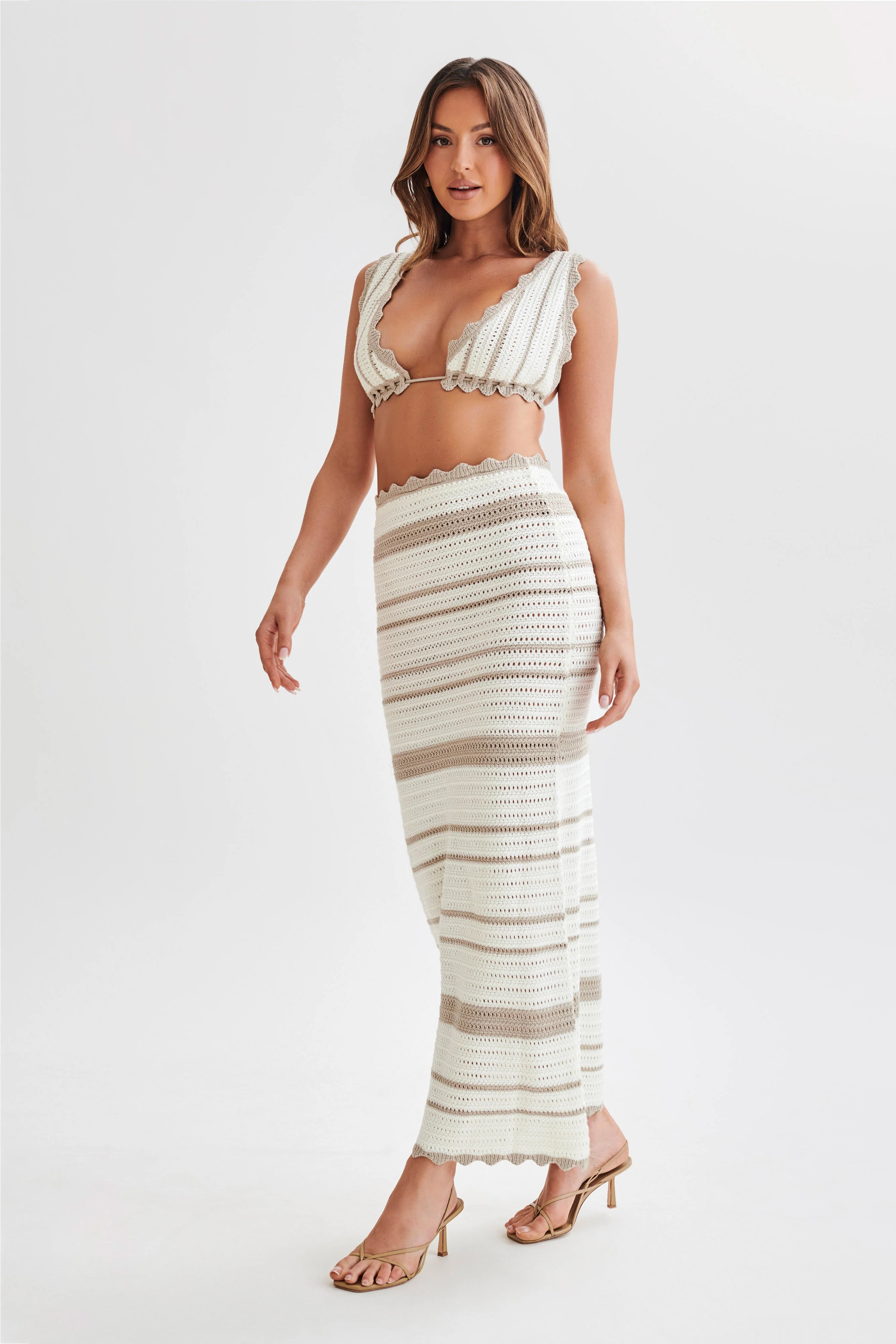 Jadia Contrast Crochet Bralette - Taupe/White | MESHKI US