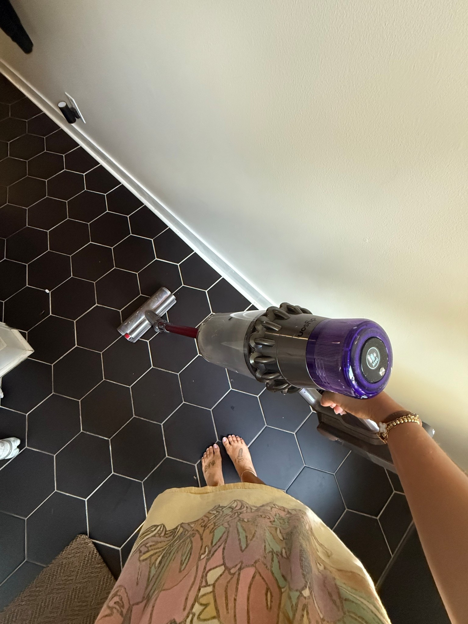 Prime day deal!! Dyson cordless vacuum is apart of prime day!🥳✨

@amazon, #founditonamazon #amazonpartner

#LTKSeasonal #LTKHome #LTKSaleAlert