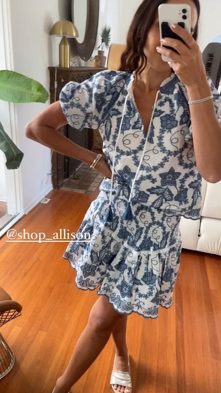 Size small in the top and bottom 
Shop Alison 
Summer outfit 
