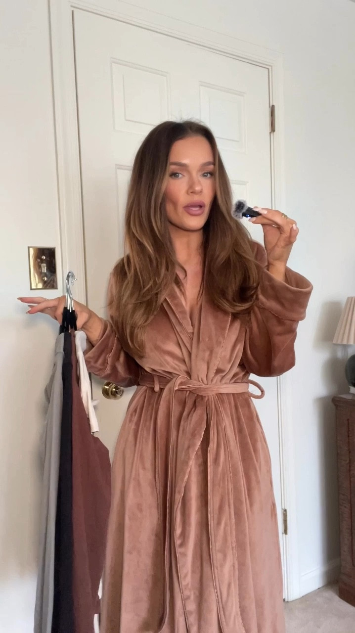 Creating an easy capsule style wardrobe for millennials! 

#LTKOver40 #LTKWorkwear #LTKStyleTip