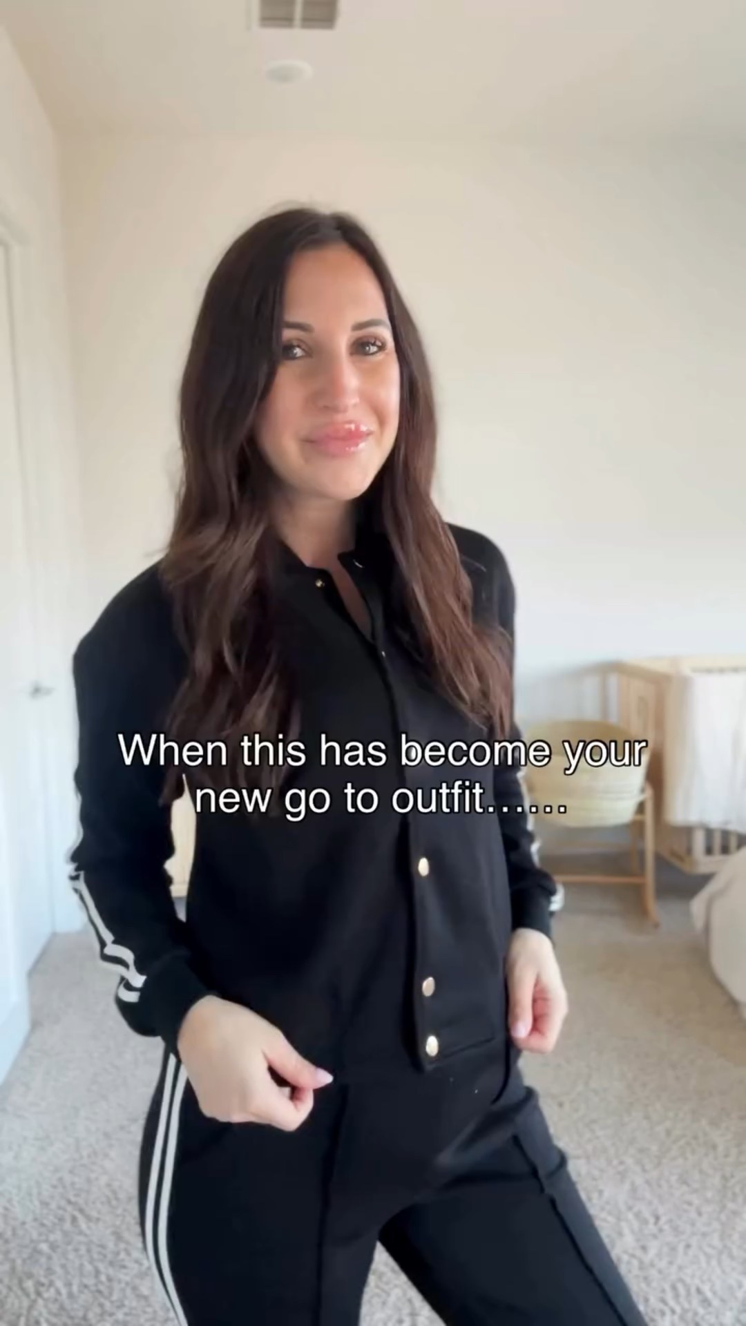 This is a THREE PIECE track suit set that’s stretchy, soft and comfy! It’s been my go to outfit this week 😂 



#amazonfashion #amazonfinds #affordablefashion #womensfashion #fashionfinds #momfashionblogger #momstyle @amazonfashion @amazonfinds

#LTKActive #LTKmomlife