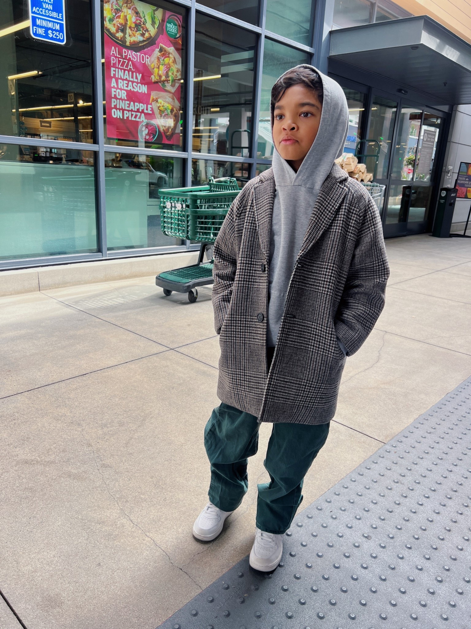 Preteen boys Fall Outfit 


grey Basquiat hoodie, plaid coat, green baggy jeans, Nike Air Force 1 sneakers, street style fashion, urban fashion trends, casual chic outfit, trendy fall outfit, modern streetwear, layered fashion looks, comfortable yet stylish, fashion influencer style, sneakerhead favorite, statement outerwear, hoodie and jeans combo

#LTKShoeCrush #LTKStyleTip #LTKKids