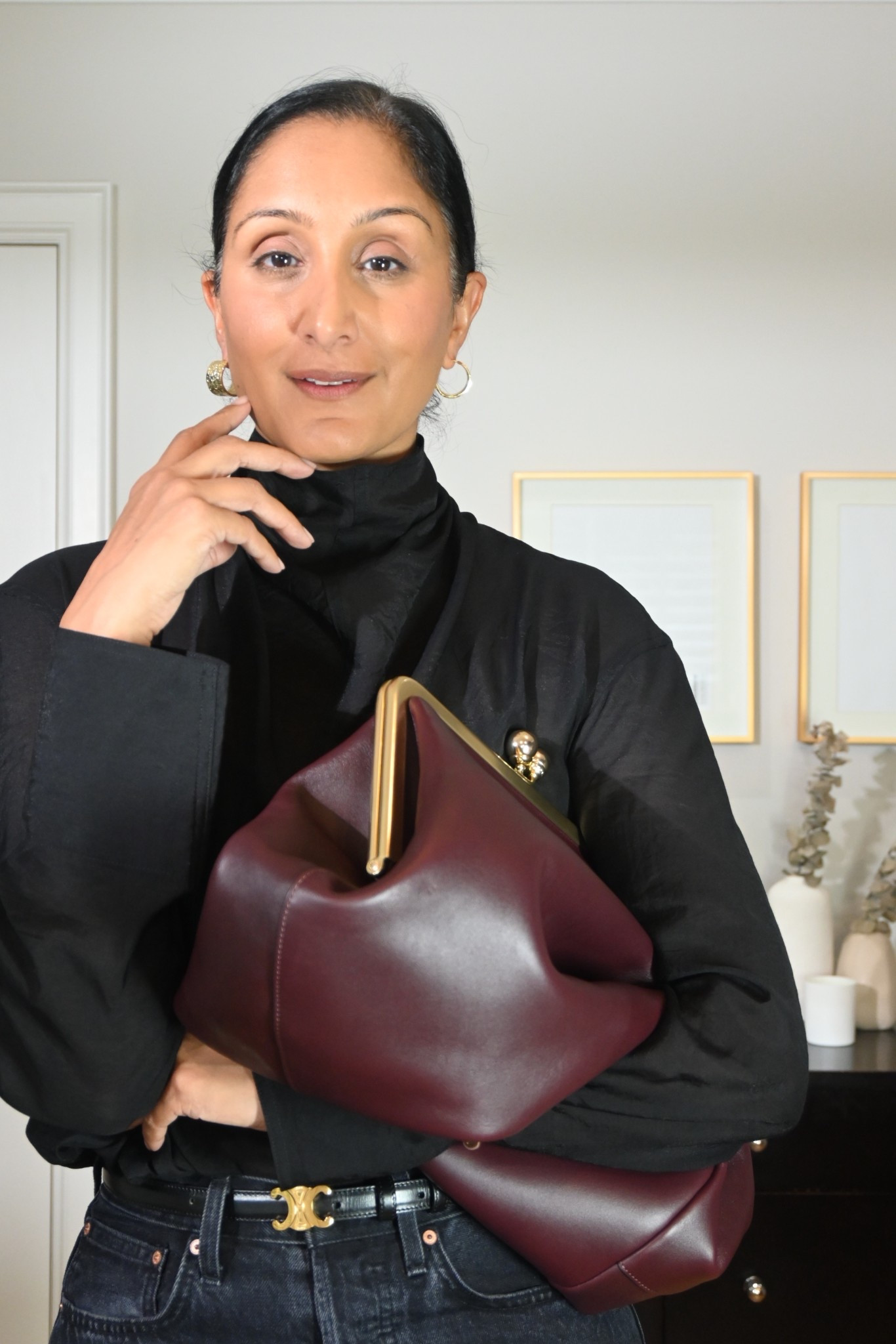 My fav fall purchase is the coach kids lock frame bag 



#LTKcanada #LTKfall #LTKbag