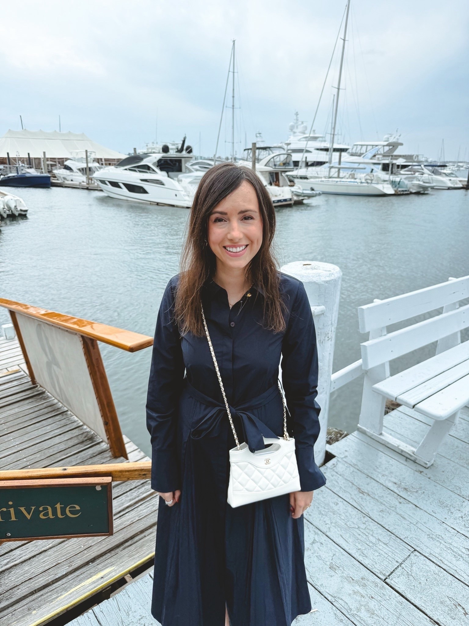 Derek lam navy midi dress



#LTKootd #LTKFindsUnder100 #LTKSeasonal