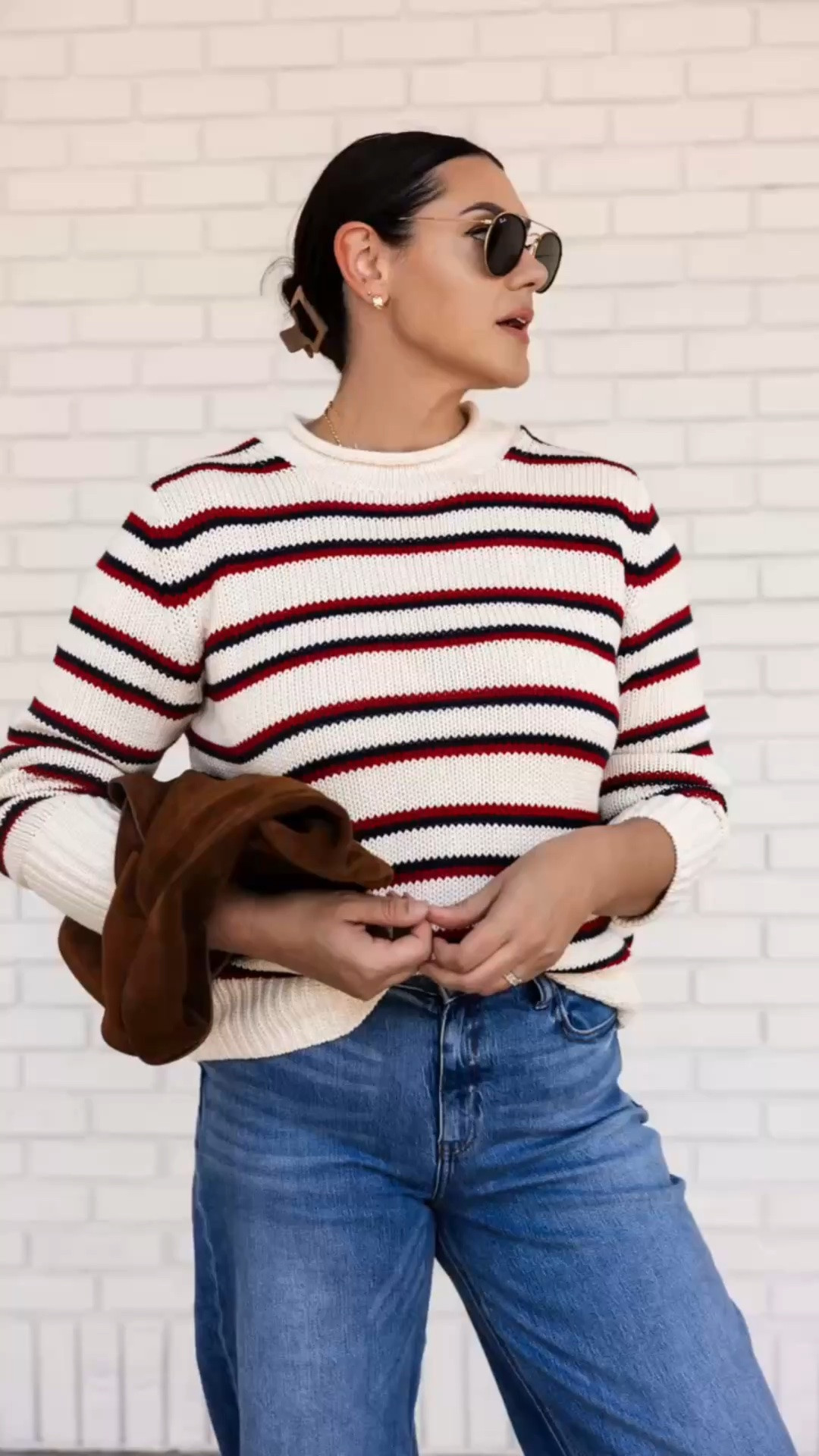 If l've said it once, l've said it a million times:@onequince has the best sweaters. And I just know this cotton sweater is going to be a staple in my wardrobe for the next 6 months. #quincepartner @Quince