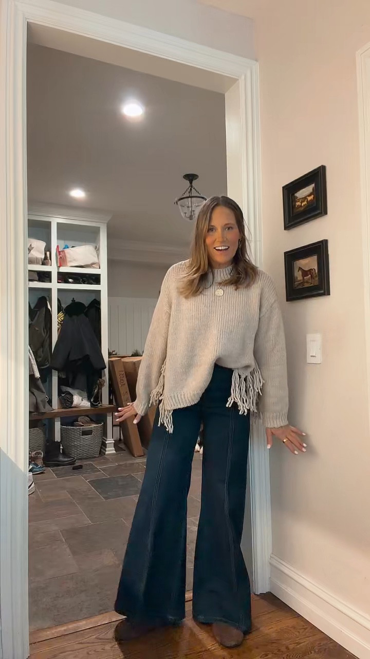 Minimalistic clogs from Amazon.  Genuine leather  

#LTKOver40 #LTKootd #LTKFindsUnder100