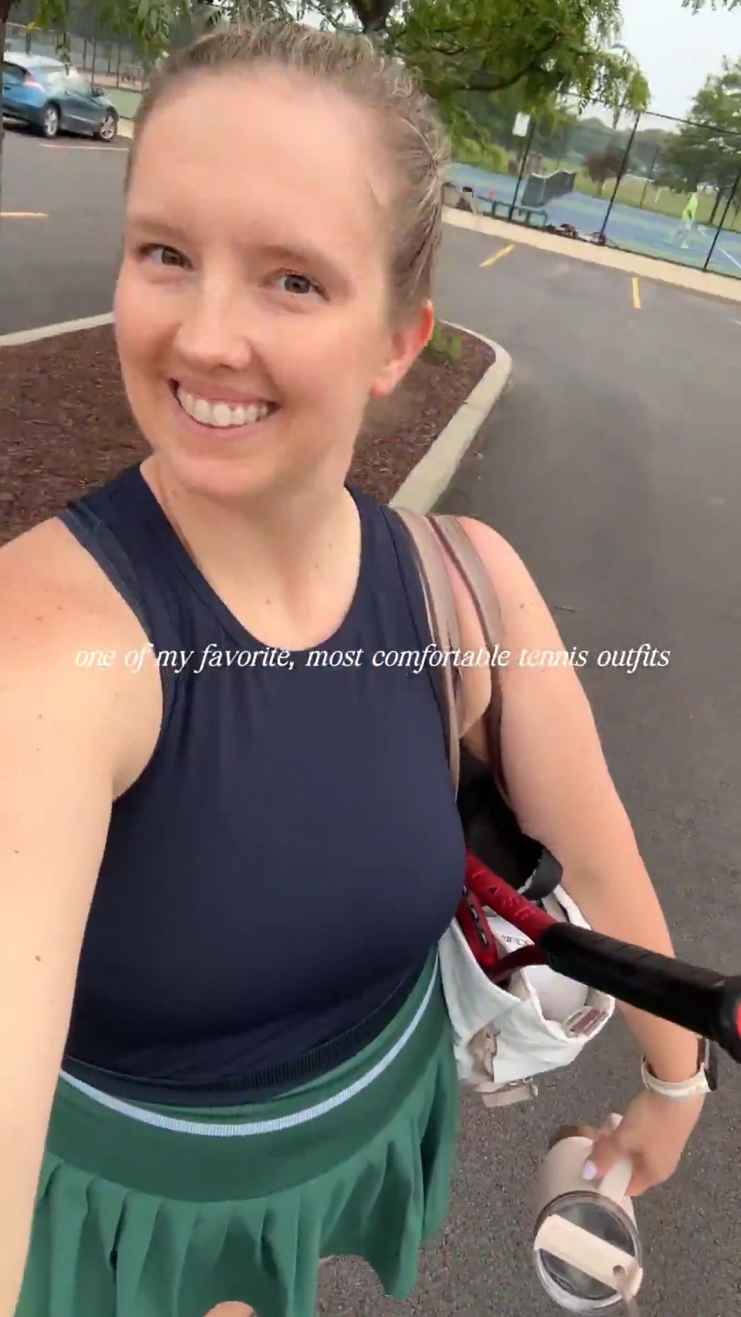 Navy and green is just a classic combo in the tennis